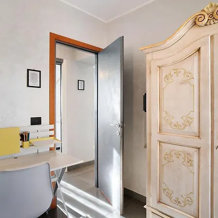 La Dimora Della Poesia